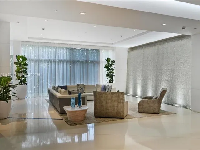 $16,000 | 330 Sunny Isles Boulevard, Unit 52404, Sunny Isles Beach, FL 33160