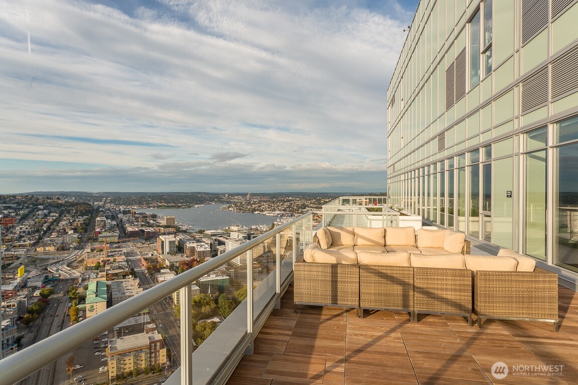 588 Bell Street, Unit 2405S Seattle, WA 98121 - Photo 31 of 34 a view of balcony with furniture