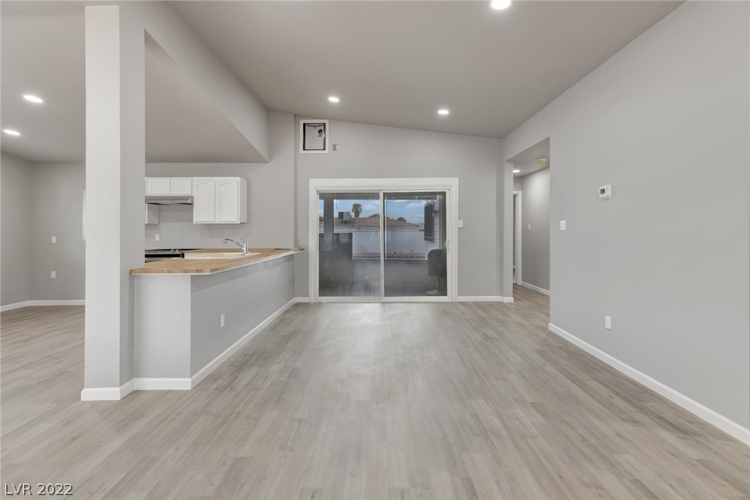 2217 Santa Rosa Drive Las Vegas, NV 89104 - Photo 13 of 28