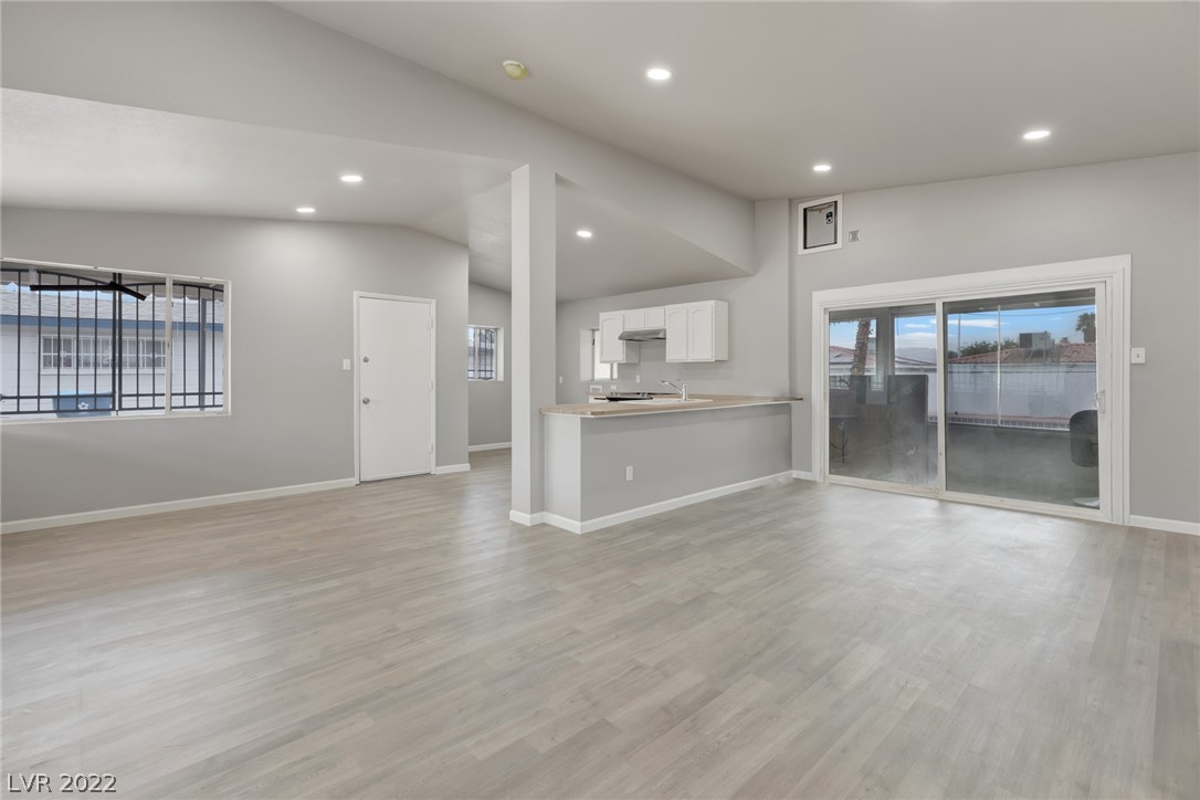 2217 Santa Rosa Drive Las Vegas, NV 89104 - Photo 14 of 28