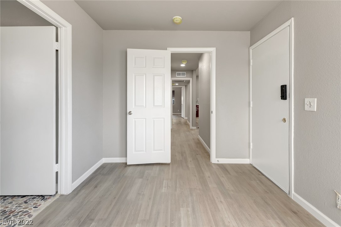 2217 Santa Rosa Drive Las Vegas, NV 89104 - Photo 22 of 28