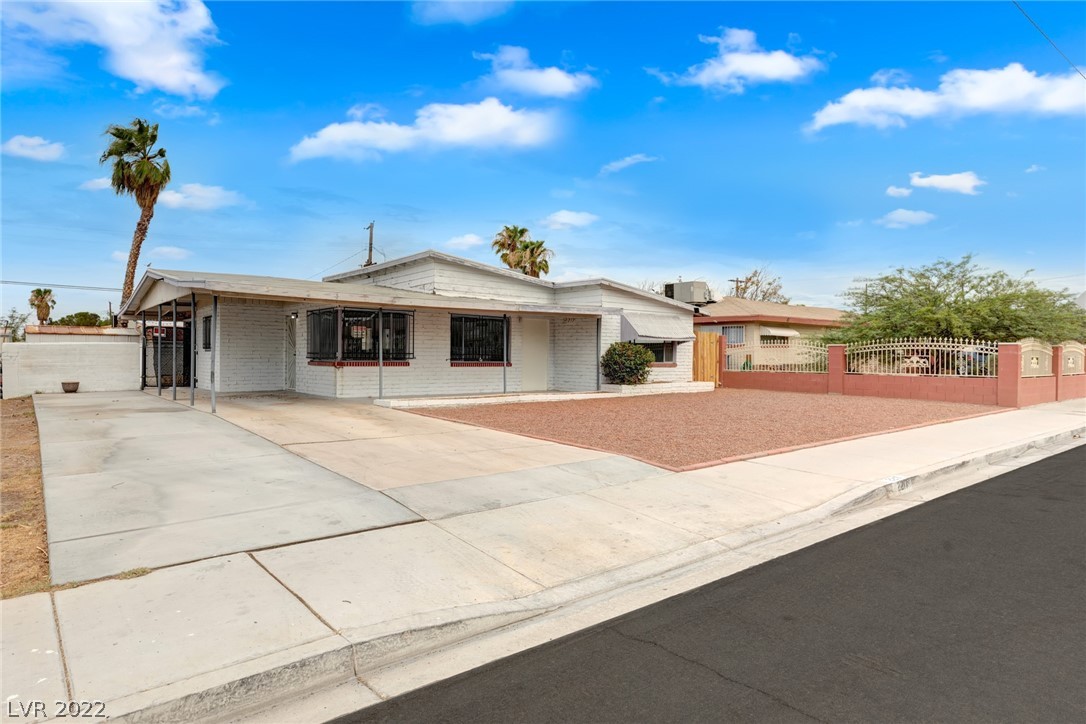 2217 Santa Rosa Drive Las Vegas, NV 89104 - Photo 6 of 28