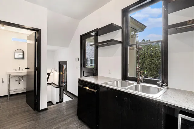 $995,000 | 217 North 5th Avenue, Ann Arbor, MI 48104