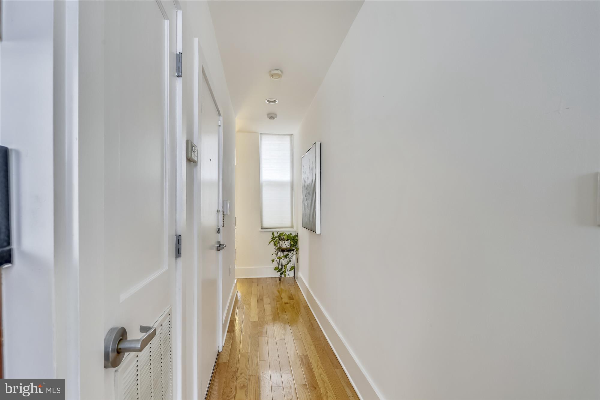 1806 Kalorama Road Northwest, Unit 3 Washington, DC 20009 - Photo 11 of 23