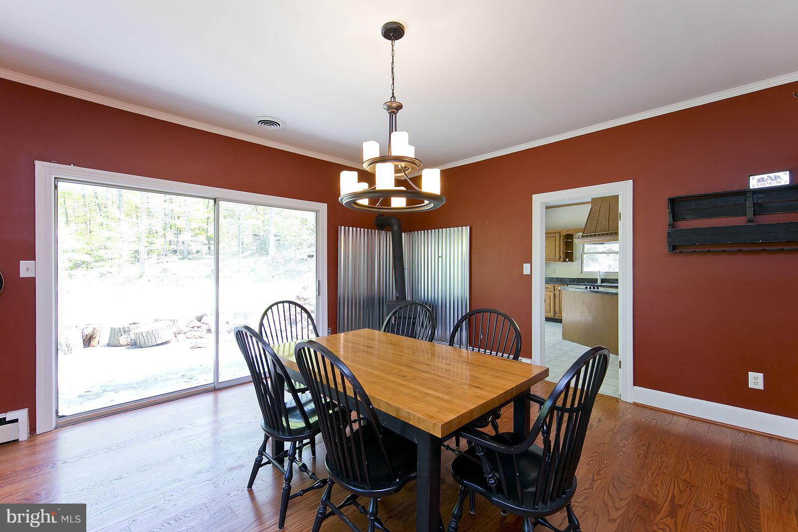 1176 Perry Road Winchester, VA 22602 - Photo 9 of 30 Dining Room