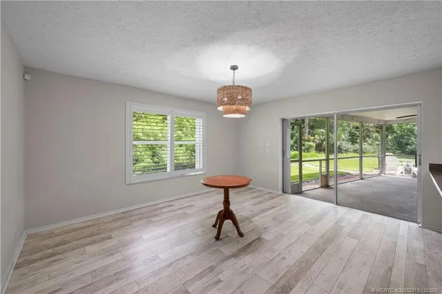 $599,000 | 434 Northeast Acacia Place, Jensen Beach, FL 34957