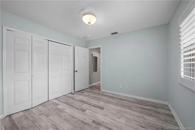 $599,000 | 434 Northeast Acacia Place, Jensen Beach, FL 34957