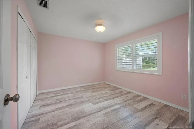 $599,000 | 434 Northeast Acacia Place, Jensen Beach, FL 34957