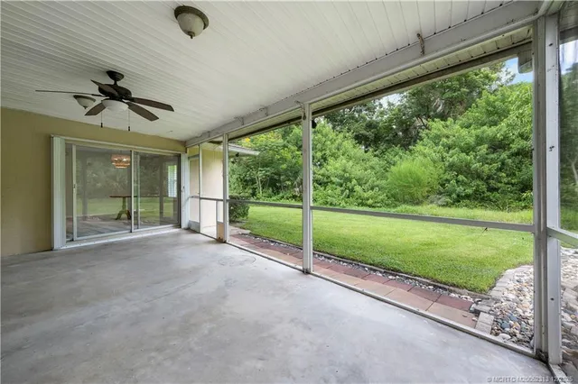 $599,000 | 434 Northeast Acacia Place, Jensen Beach, FL 34957