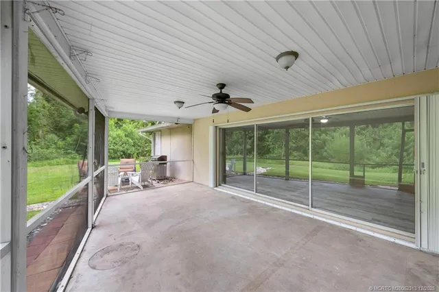 $599,000 | 434 Northeast Acacia Place, Jensen Beach, FL 34957