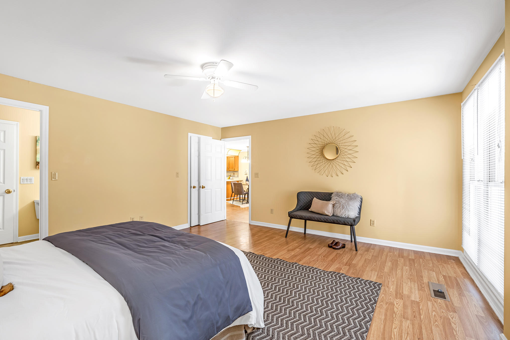 561 Winterview Lane Chattanooga, TN 37409 - Photo 14 of 24 Large Bedroom