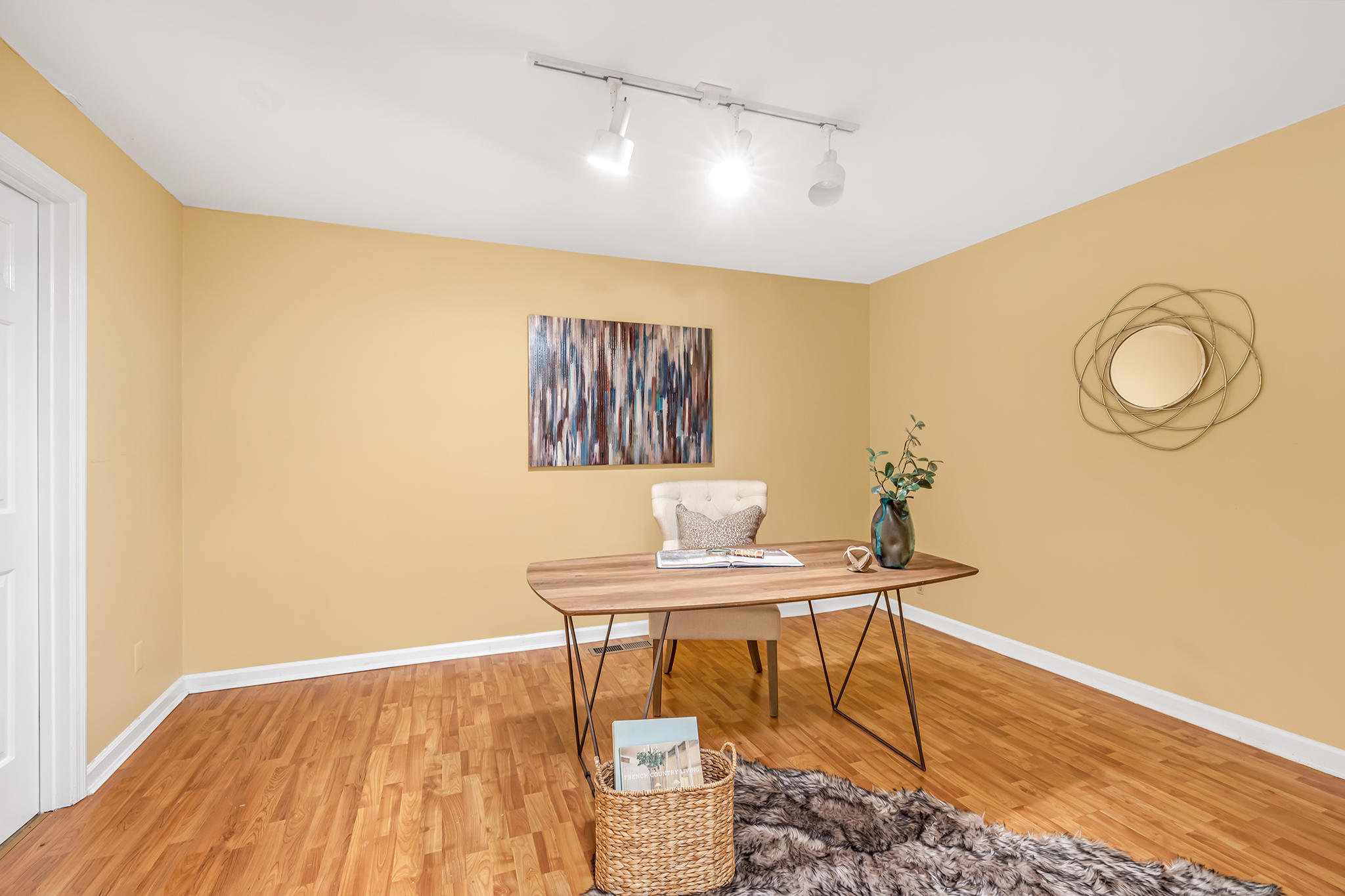 561 Winterview Lane Chattanooga, TN 37409 - Photo 16 of 24 Bedroom or Office