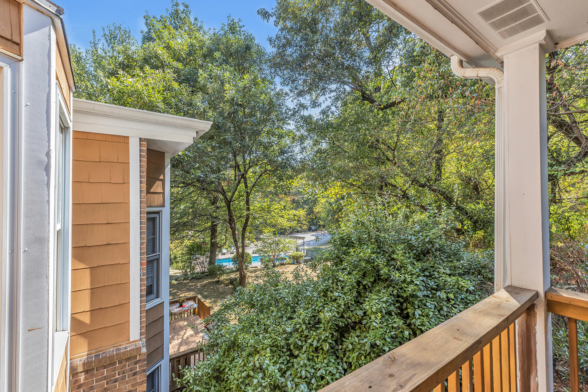 561 Winterview Lane Chattanooga, TN 37409 - Photo 4 of 24 View of the Pool