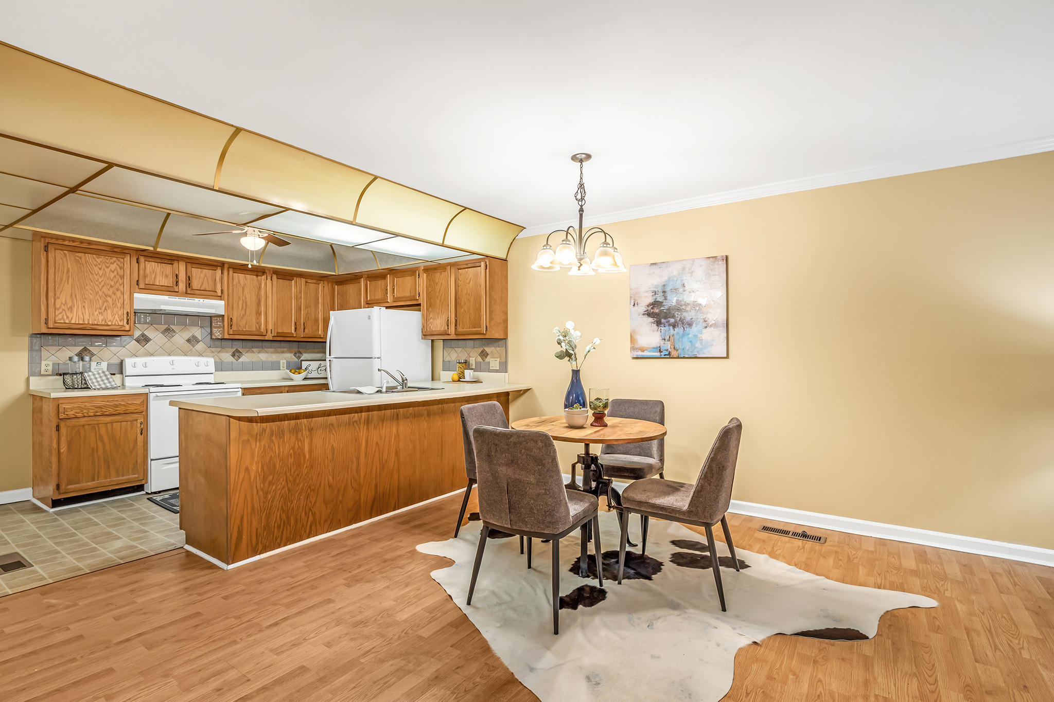 561 Winterview Lane Chattanooga, TN 37409 - Photo 9 of 24 Dining Area