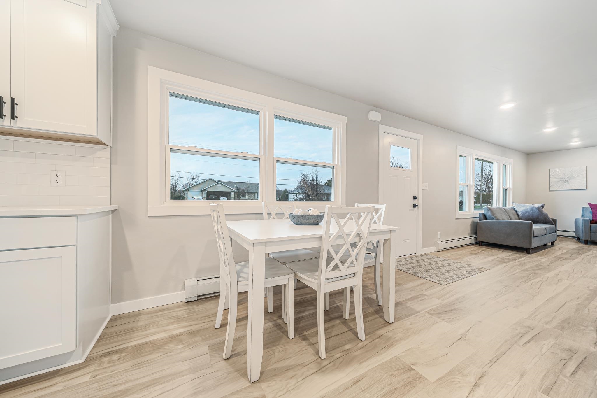 4607 West Capitol Drive Appleton, WI 54913 - Photo 8 of 59