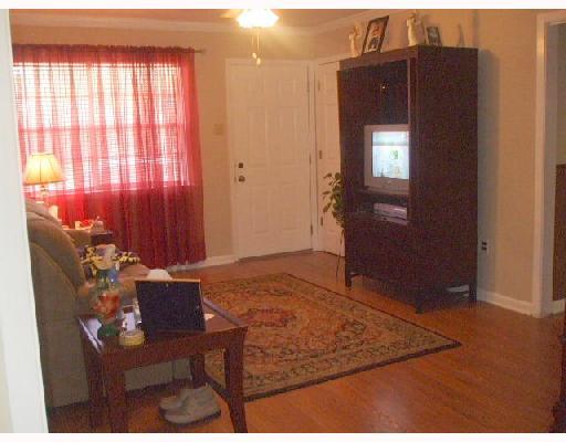 115 Fountain Drive Slidell, LA 70458 - Photo 2 of 8