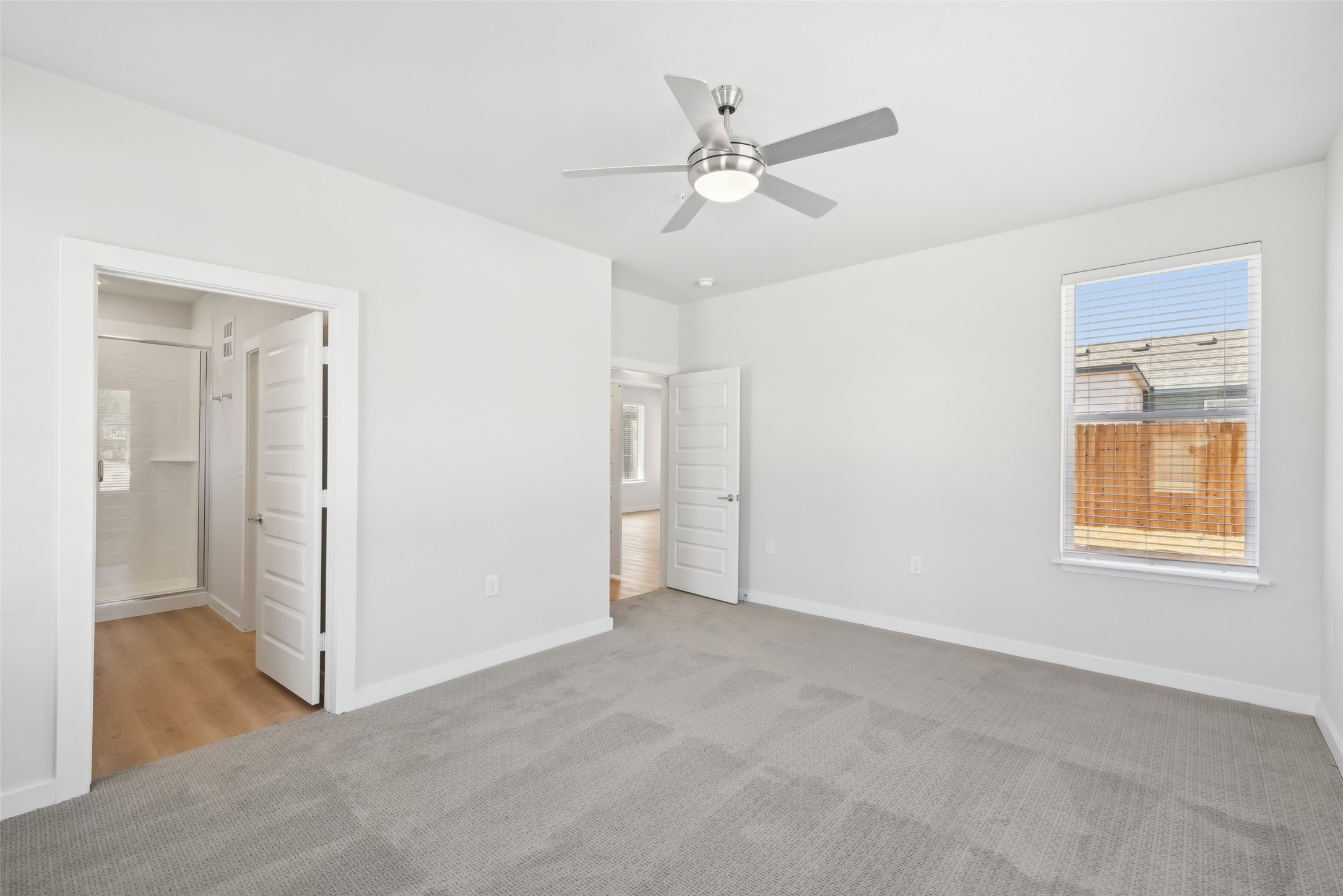 3651-314 South Custer Road McKinney, TX 75070 - Photo 21 of 25 a view of an empty room with a window