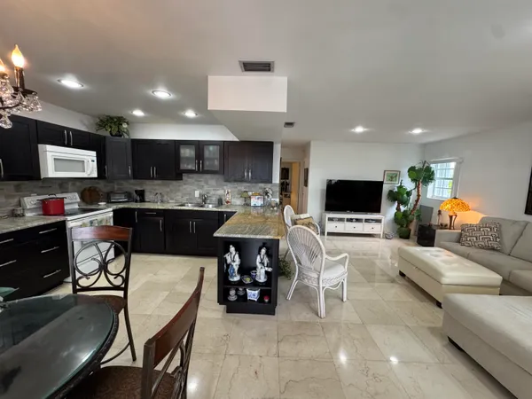 $2,300 | 5505 North Ocean Boulevard, Unit 5203, Ocean Ridge, FL 33435