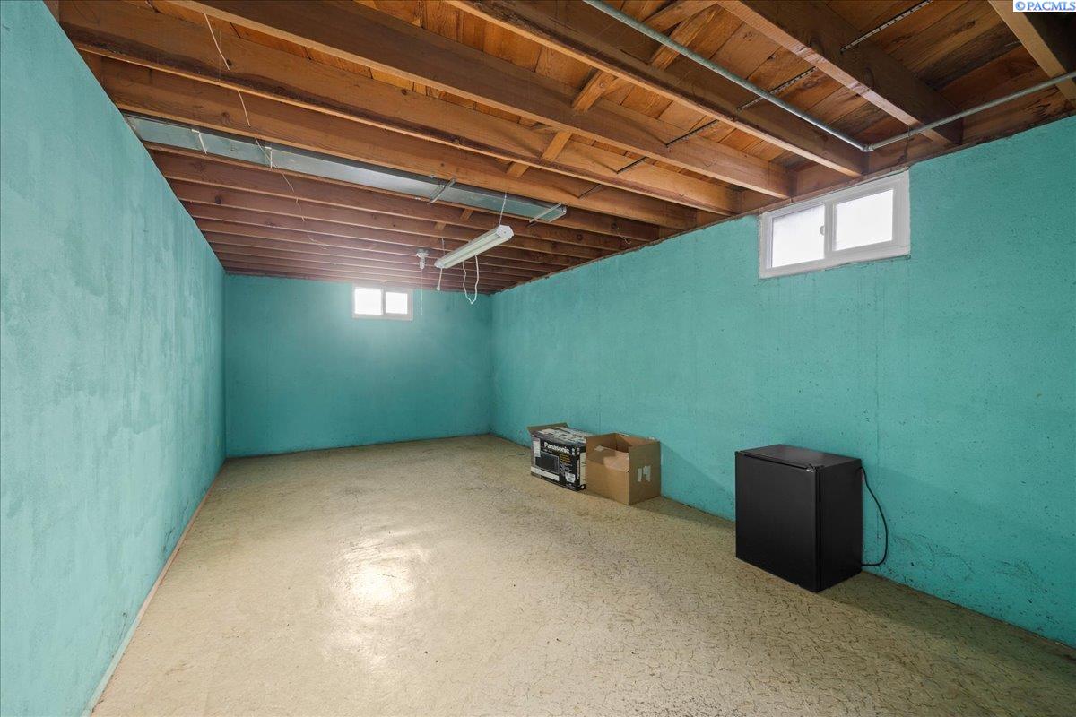 104 South Reed Street Kennewick, WA 99336 - Photo 19 of 25 Gallery Image 19