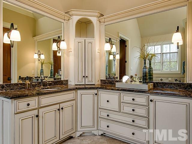 3109 Cone Manor Lane Raleigh, NC 27613 - Photo 9 of 25