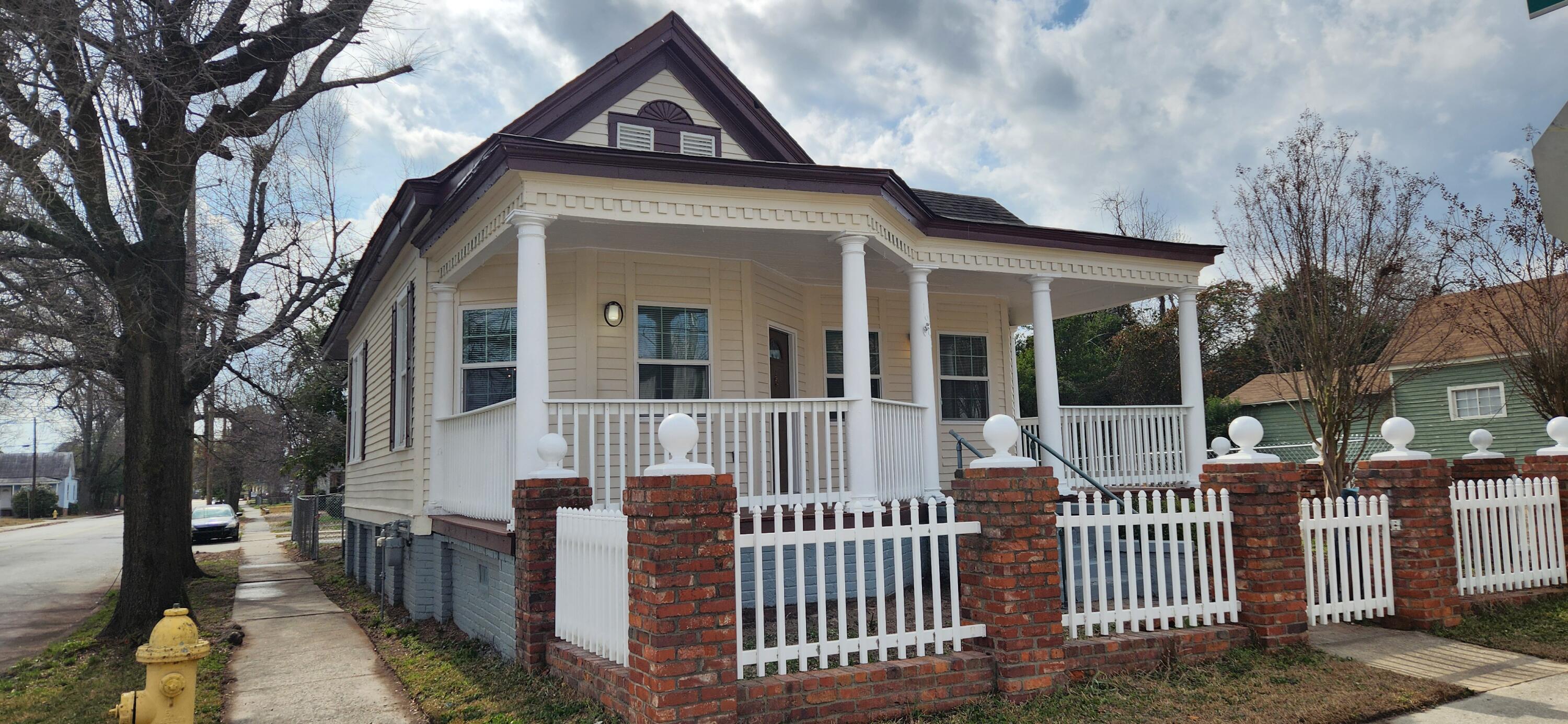 1902 Fenwick Street Augusta, GA 30904 - Photo 4 of 63 20260219_133800