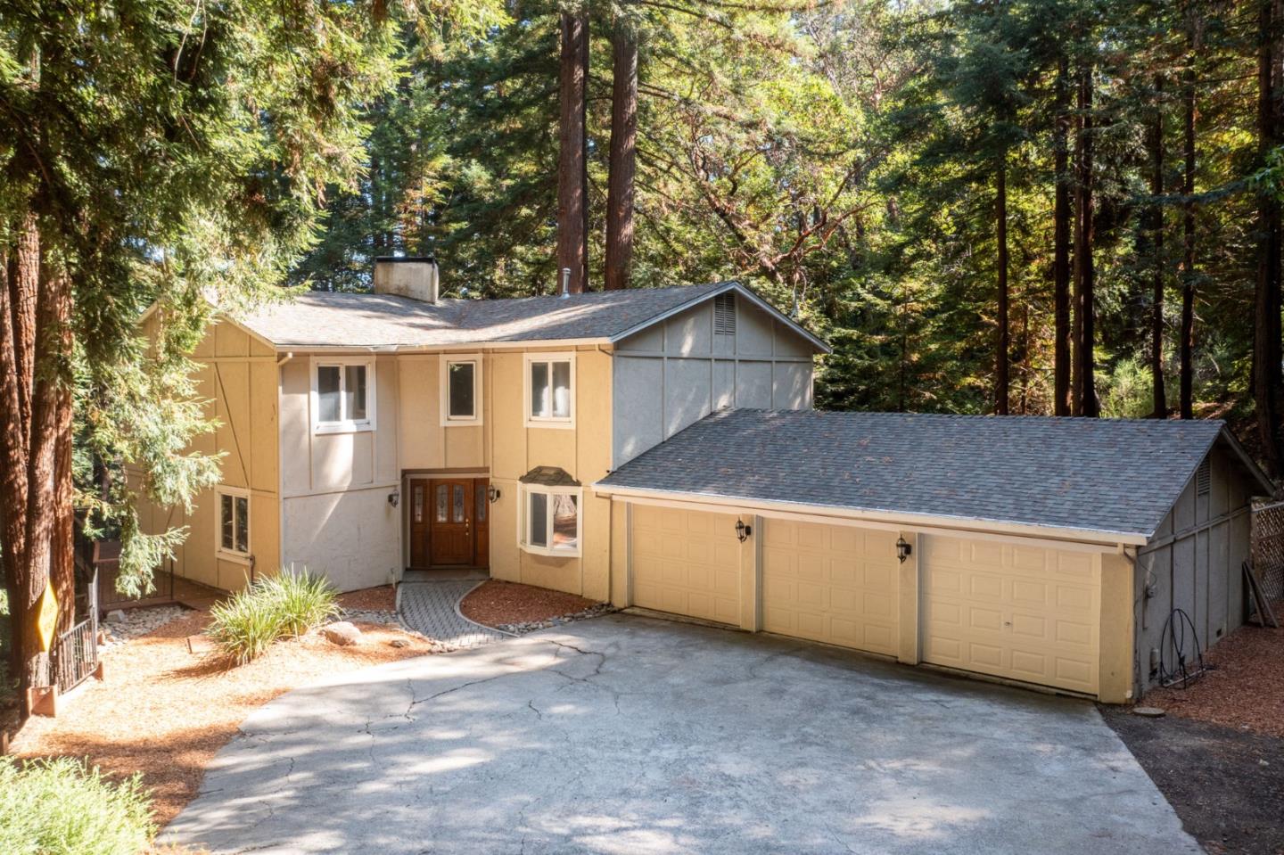 23489 Hutchinson Road Los Gatos, CA 95033 - Photo 1 of 46
