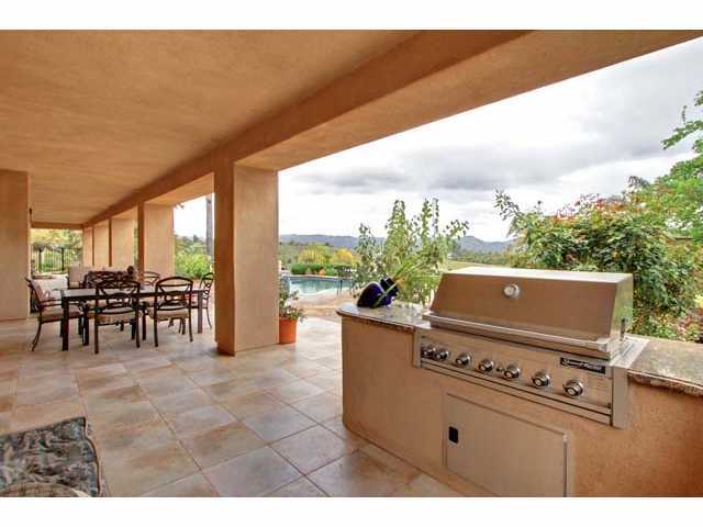 3588 Yucca Way Fallbrook, CA 92028 - Photo 9 of 20