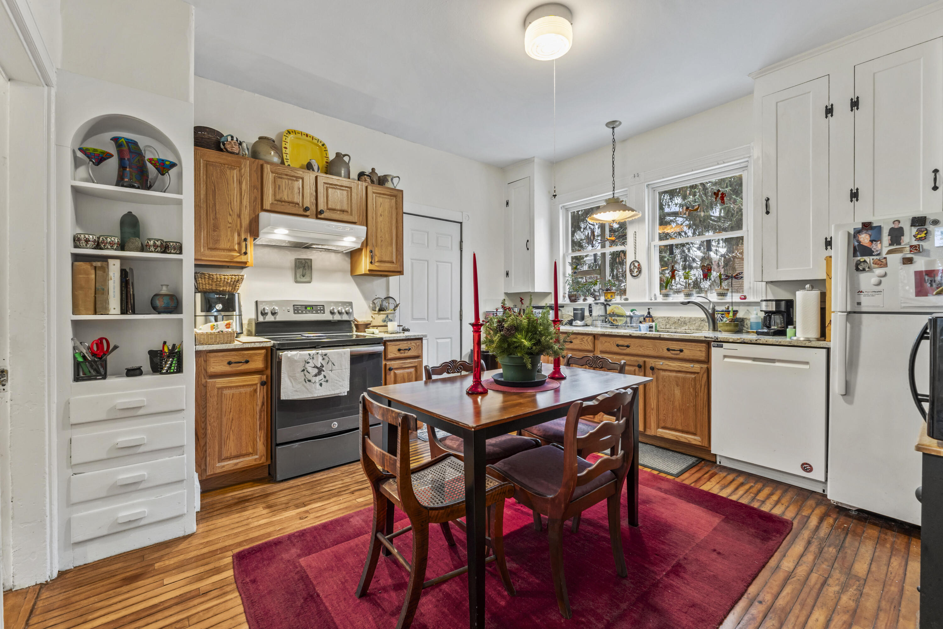 64-66 Melbourne Street Portland, ME 04101 - Photo 7 of 61 First Floor Unit