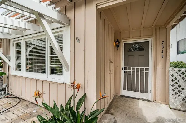 $3,850 | 7345 Fay Avenue, San Diego, CA 92037