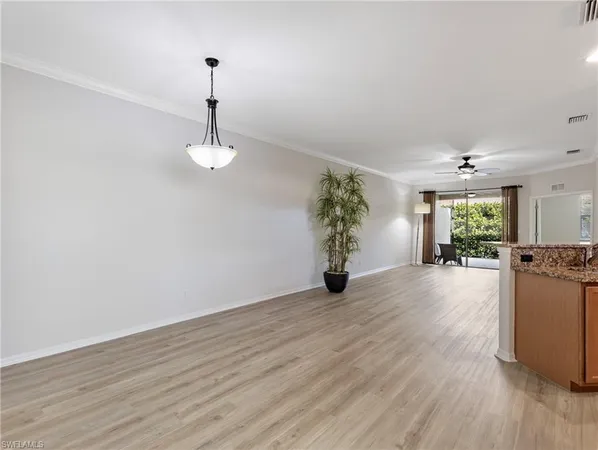 $359,500 | 21311 Bella Terra Boulevard, Estero, FL 33928