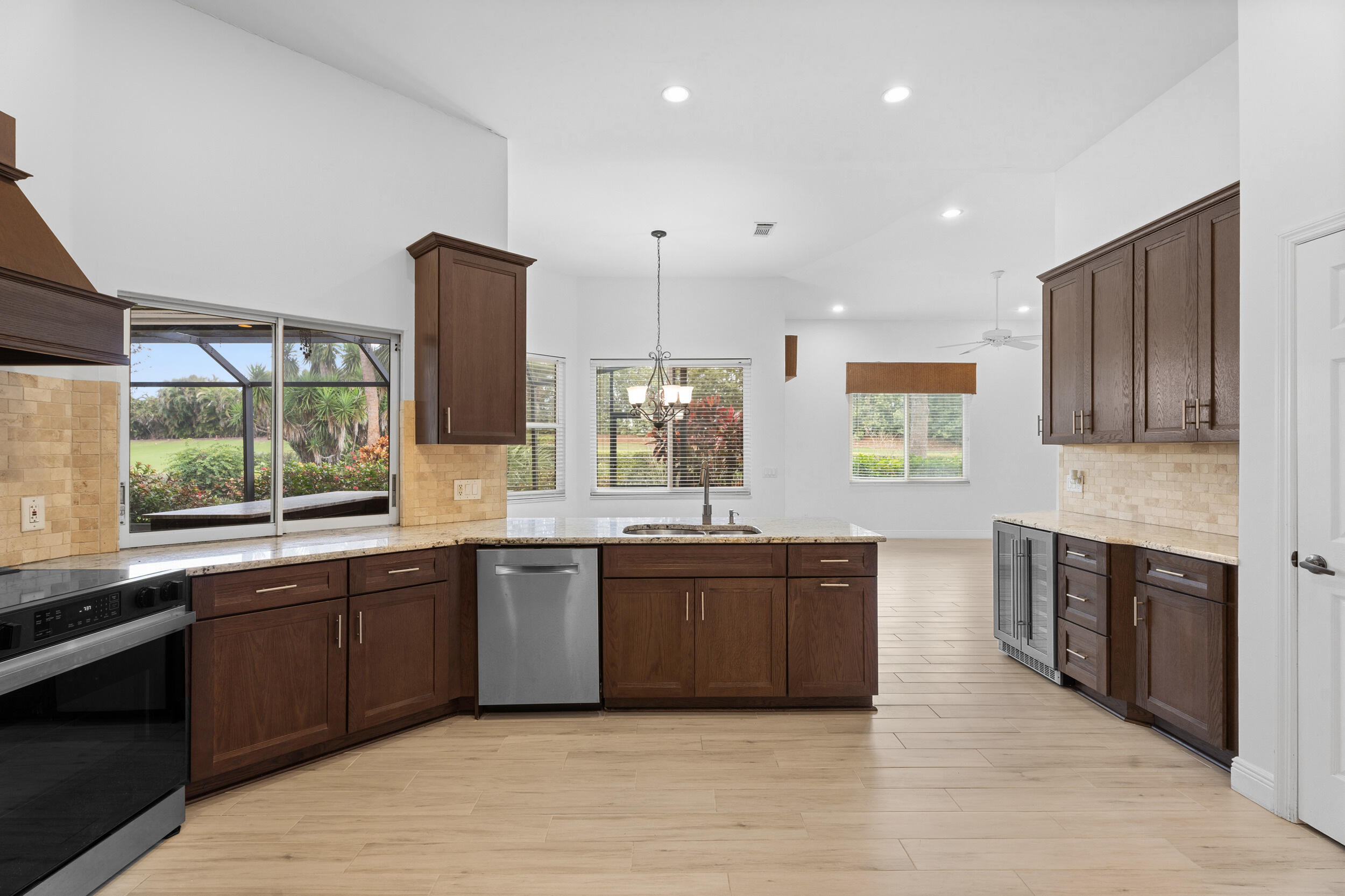 6581 Southeast Baltusrol Terrace Stuart, FL 34997 - Photo 17 of 48 23_smg08552