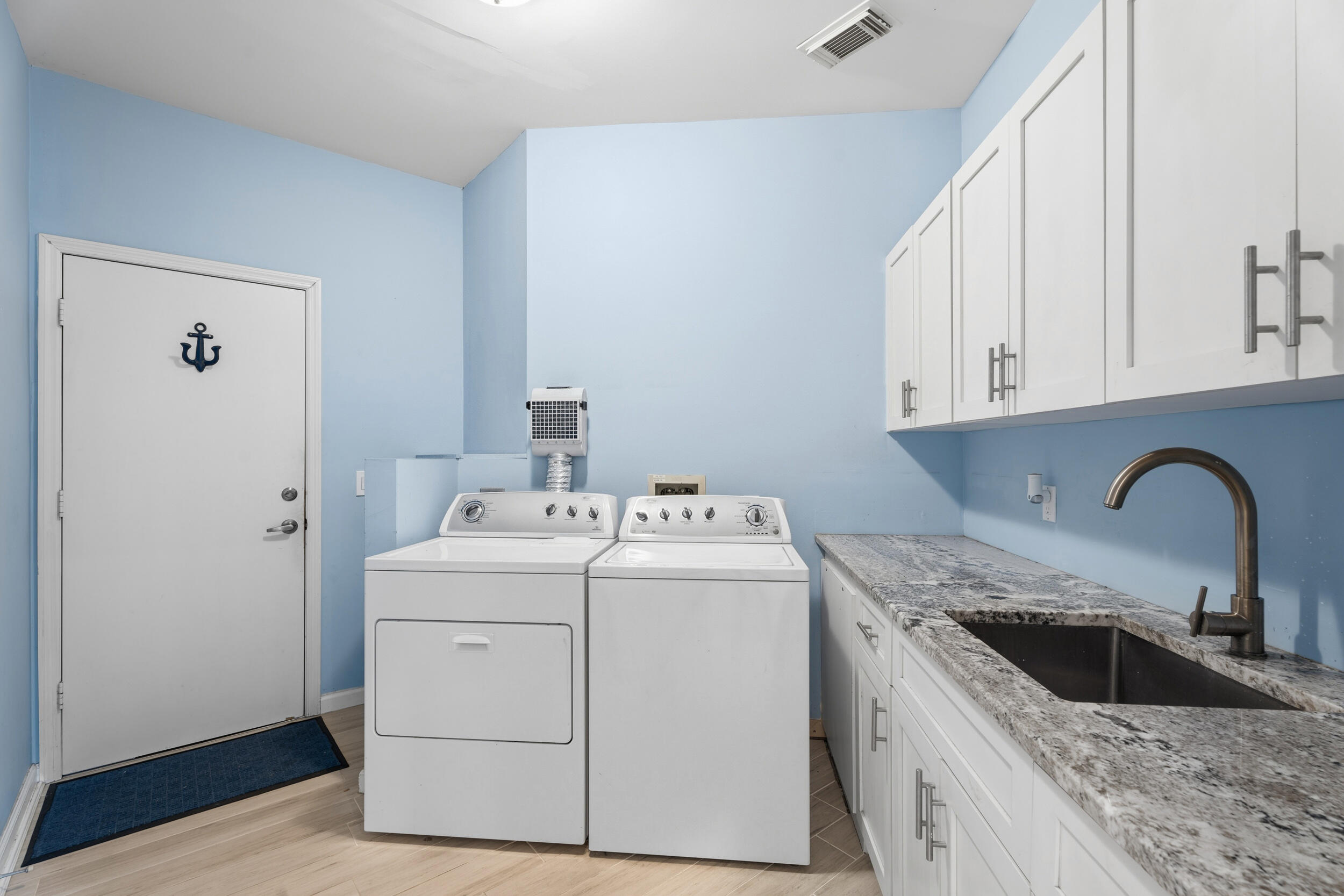 6581 Southeast Baltusrol Terrace Stuart, FL 34997 - Photo 27 of 48 28_smg08577
