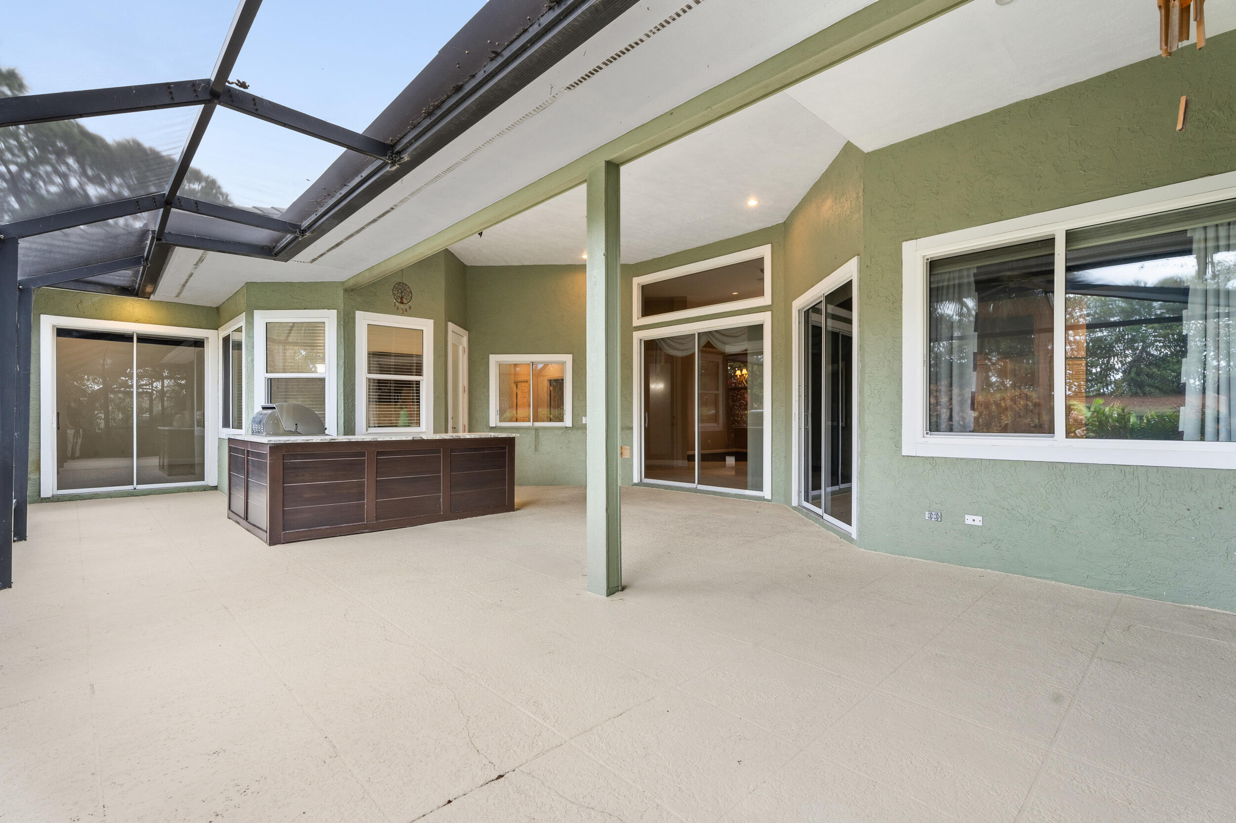 6581 Southeast Baltusrol Terrace Stuart, FL 34997 - Photo 29 of 48 35_smg08611