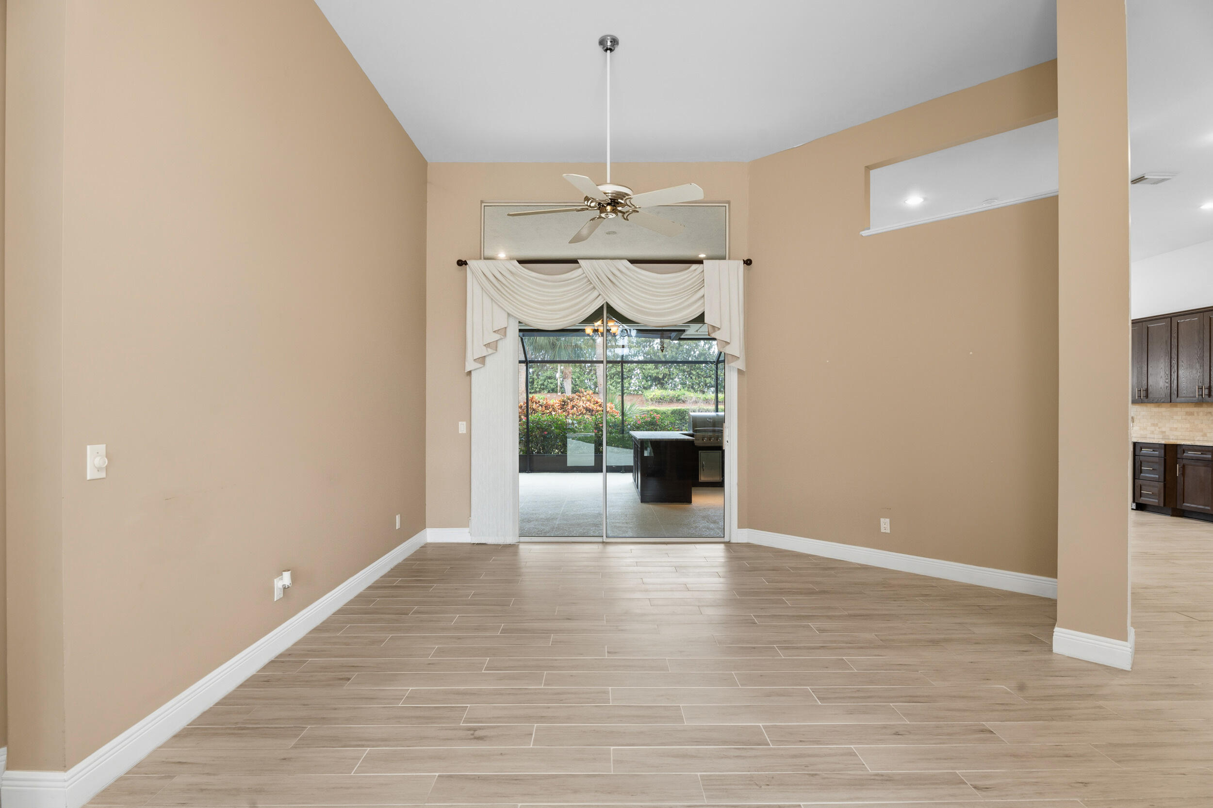 6581 Southeast Baltusrol Terrace Stuart, FL 34997 - Photo 8 of 48 14_smg08507