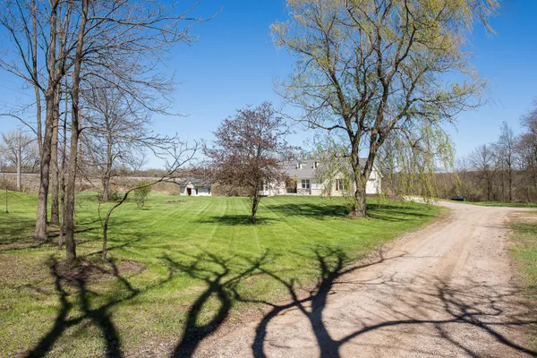 $679,000 | 17275 Garvey Road, Chelsea, MI 48118
