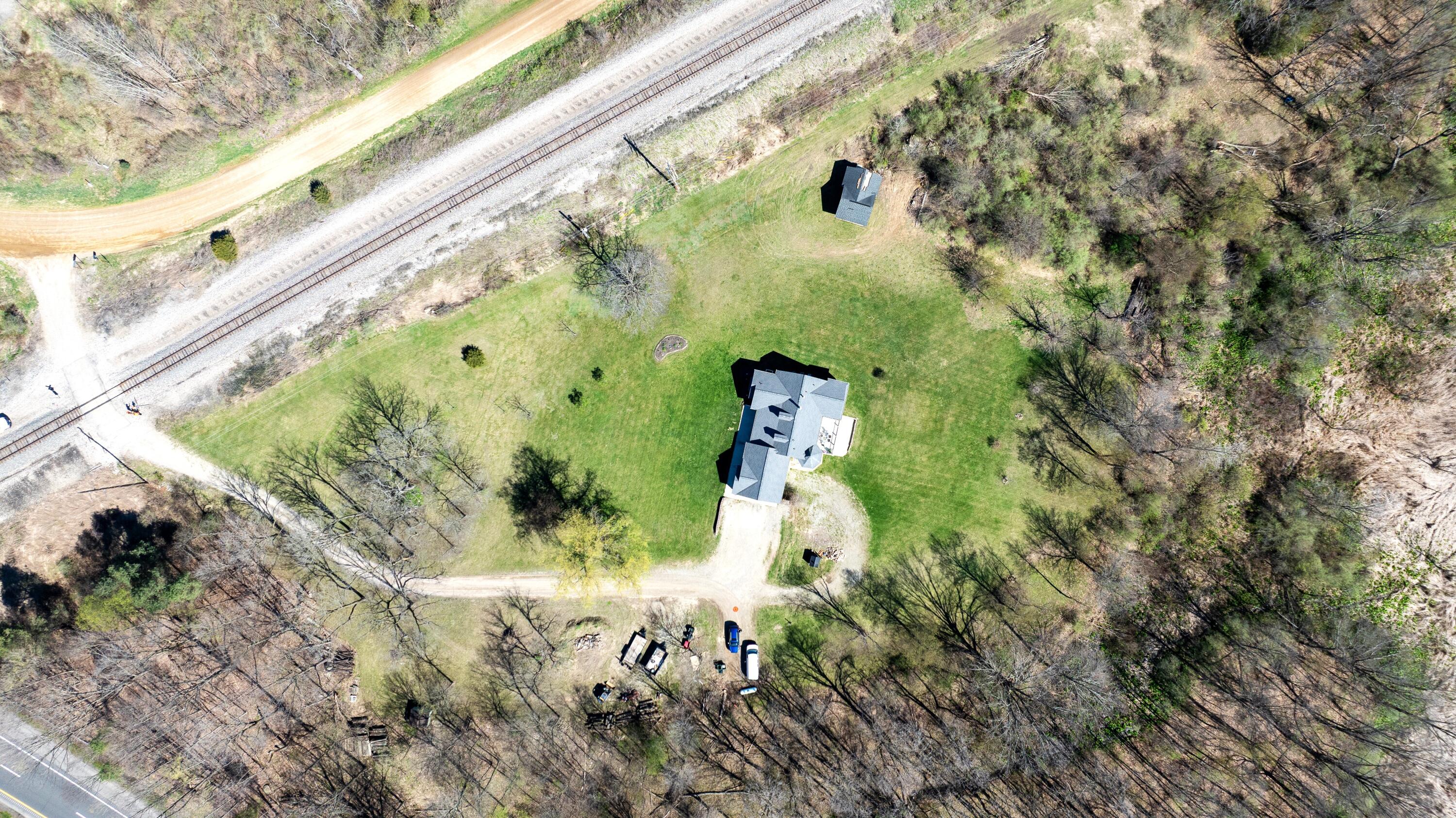 17275 Garvey Road Chelsea, MI 48118 - Photo 64 of 70 DJI_0640