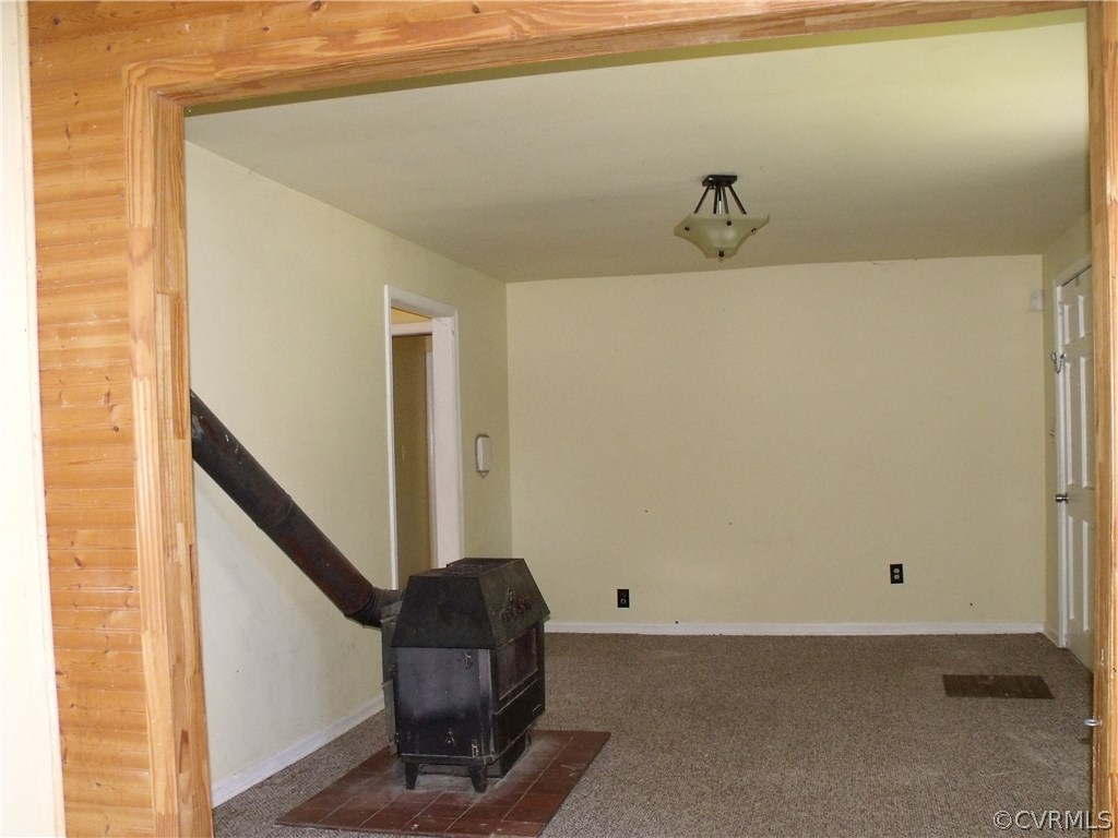 14830 Harrowgate Road Chester, VA 23831 - Photo 6 of 14 a view of entryway with stairs