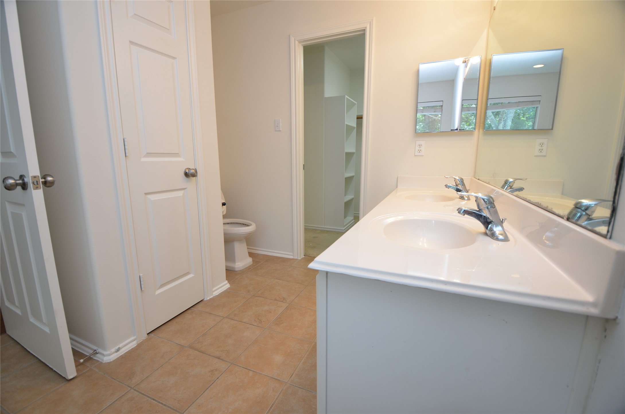 226 West Stedhill Loop Conroe, TX 77384 - Photo 27 of 33