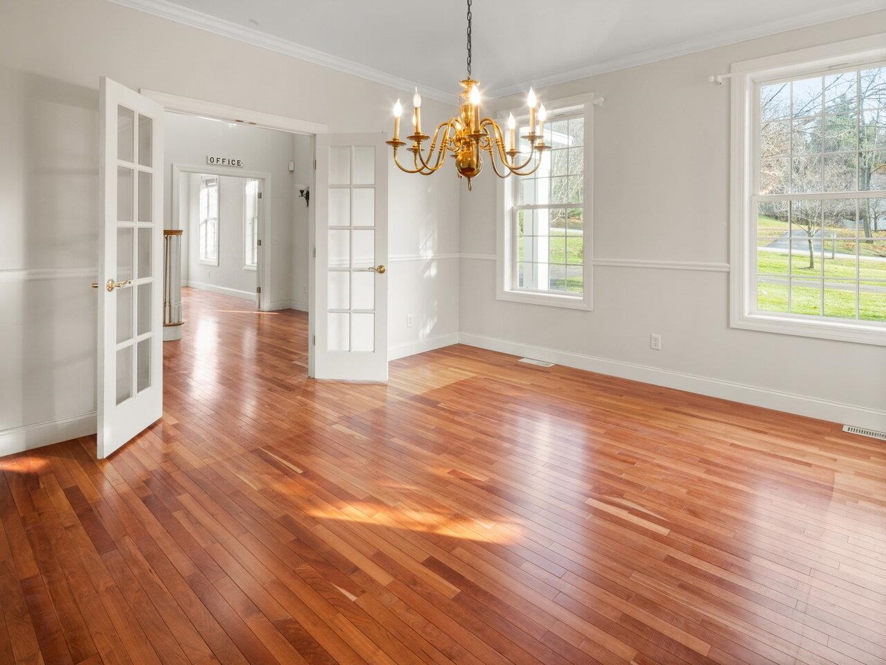 179 Highlands Drive Williston, VT 05495 - Photo 3 of 40