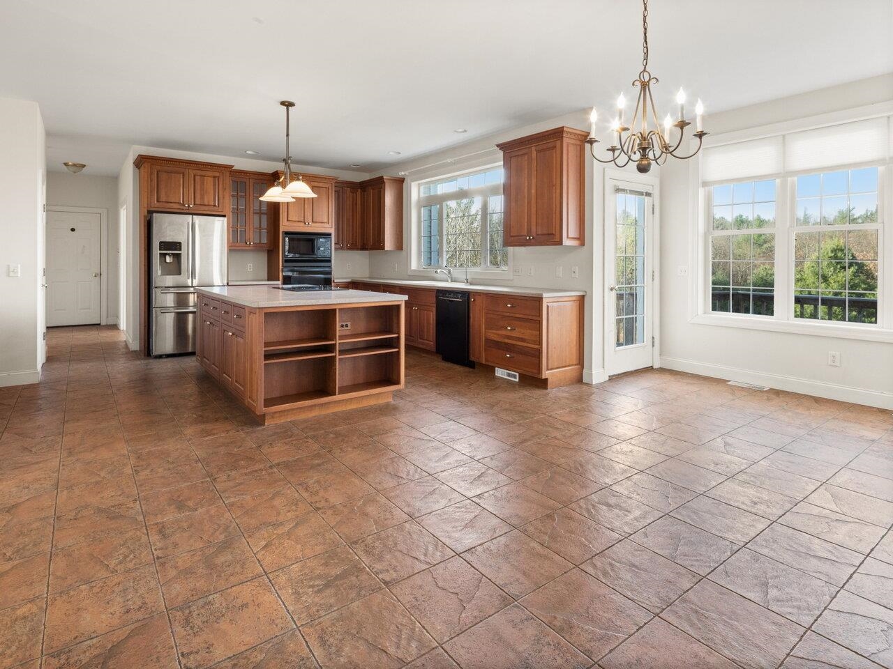 179 Highlands Drive Williston, VT 05495 - Photo 38 of 40