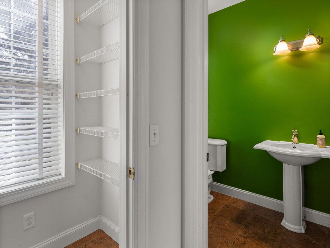 179 Highlands Drive Williston, VT 05495 - Photo 5 of 40