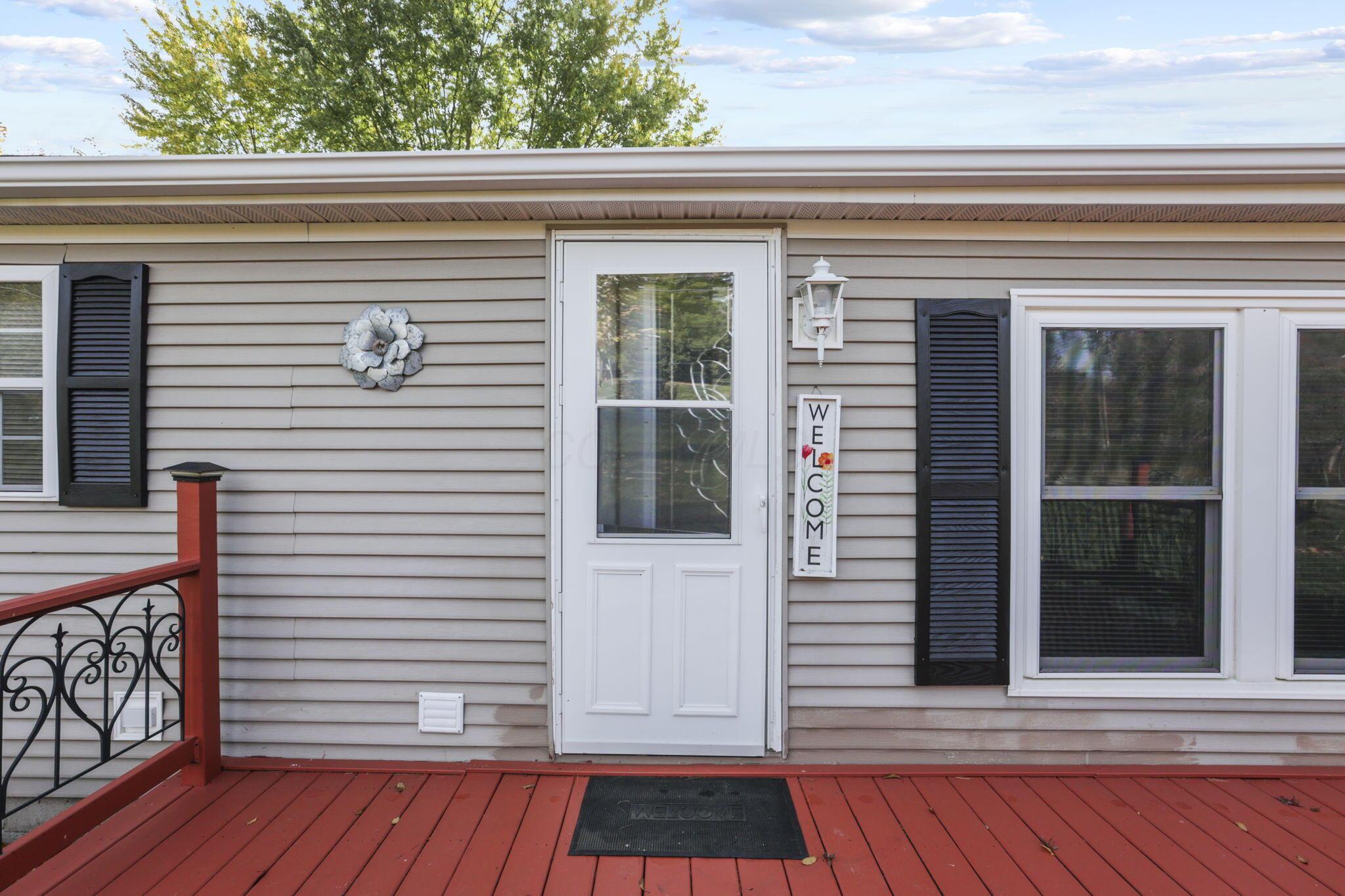 2782 James Road Granville, OH 43023 - Photo 15 of 42 Front entry