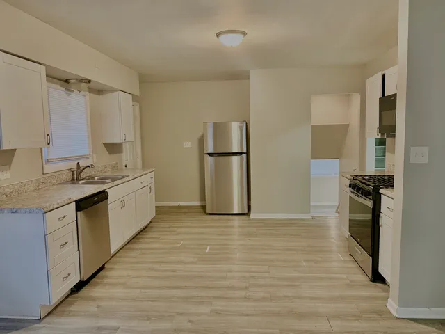 $242,000 | 1465 Ridge Road, Homewood, IL 60430