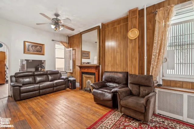 $1,795,000 | 7 Sylvan Court | East Harlem