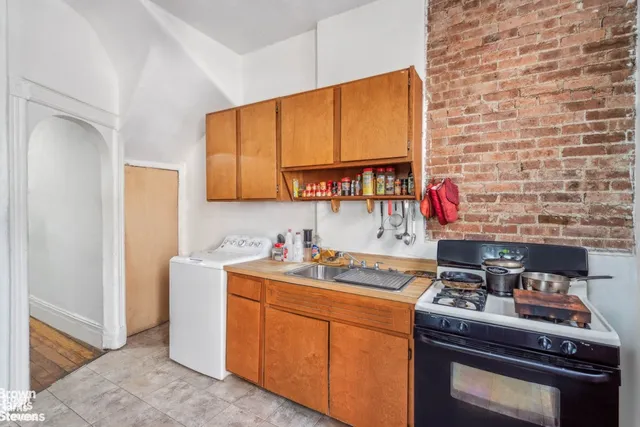 $1,795,000 | 7 Sylvan Court | East Harlem