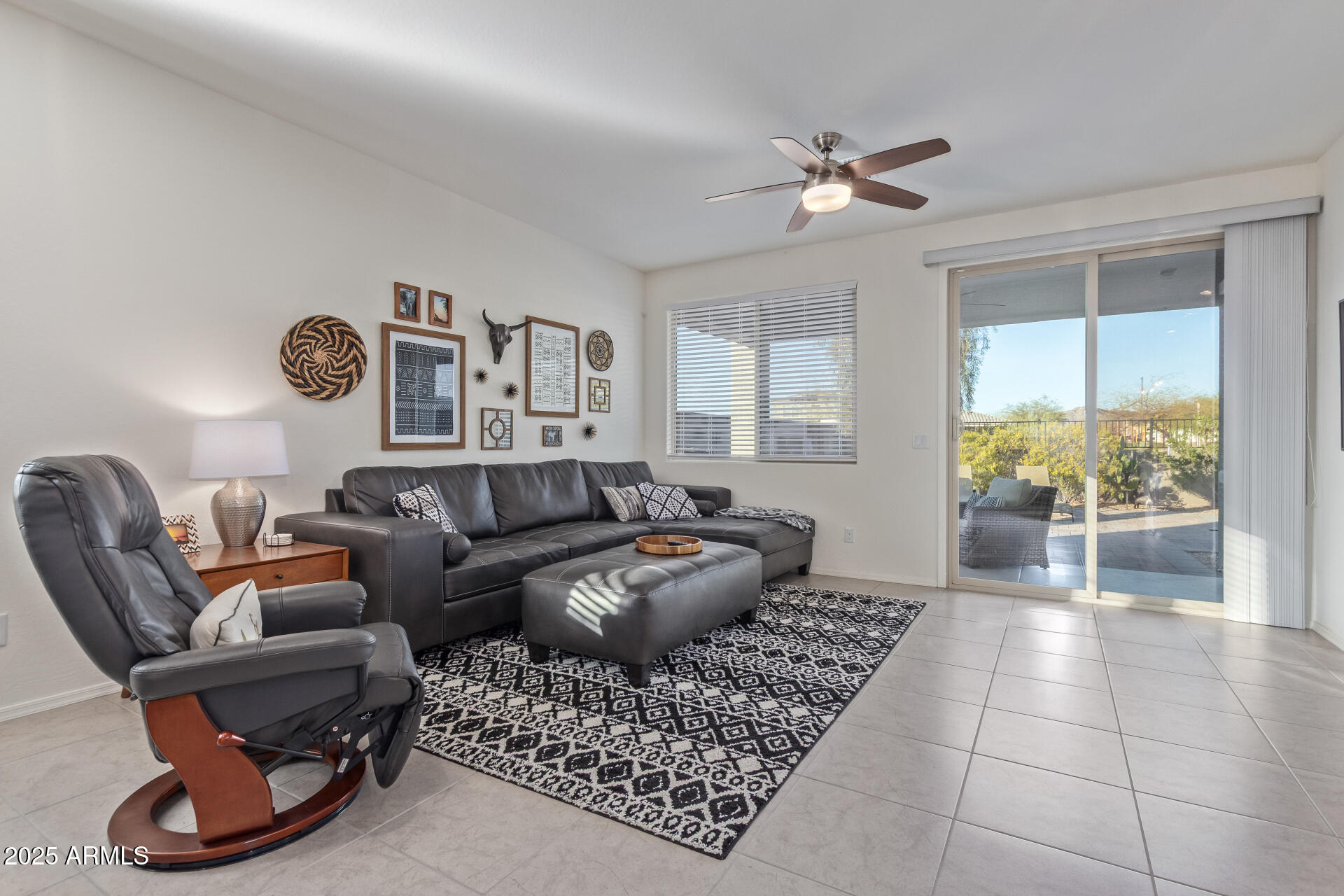 17796 West Sandy Road Goodyear, AZ 85338 - Photo 20 of 68 Great Room