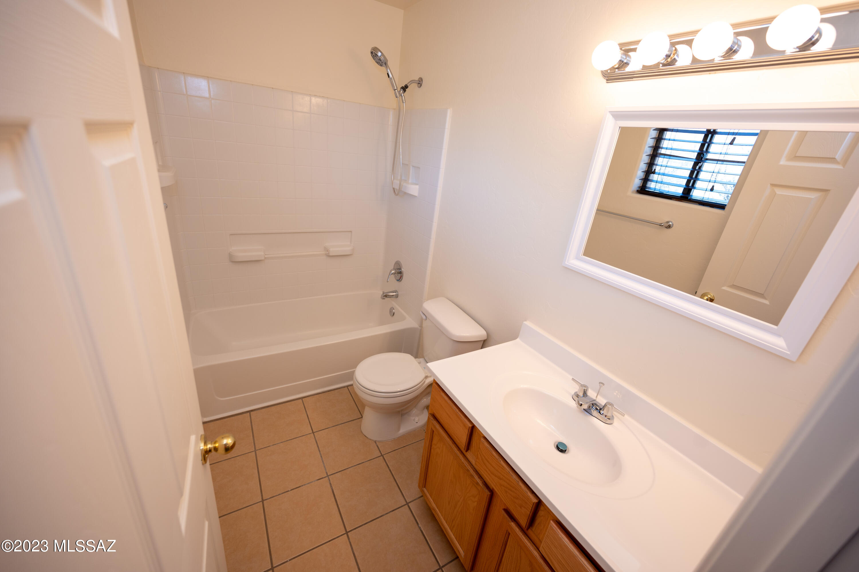 1062 Mal Court Rio Rico, AZ 85648 - Photo 33 of 49 Gallery Image 33