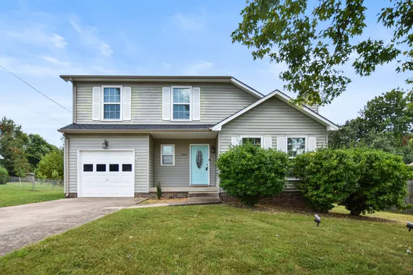 $1,600 | 907 Lamont Lane, Clarksville, TN 37042