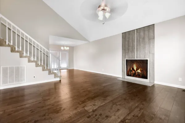 $1,600 | 907 Lamont Lane, Clarksville, TN 37042