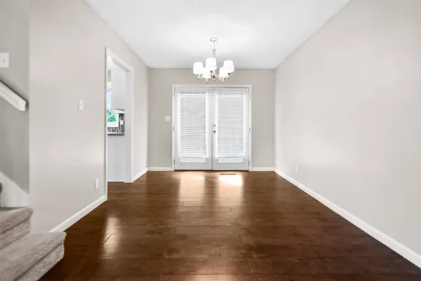 $1,600 | 907 Lamont Lane, Clarksville, TN 37042